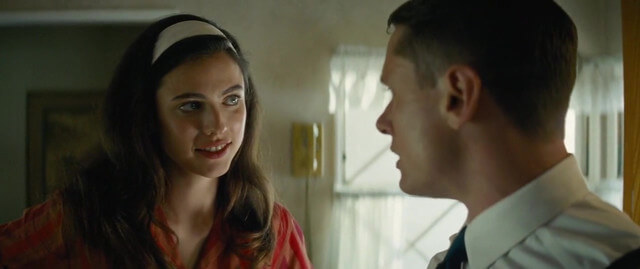 Kristen Stewart nude, Margaret Qualley sexy – Seberg (2019)