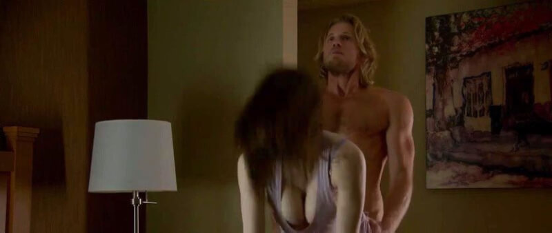 Alexandra Daddario sexy – The Layover (2017)