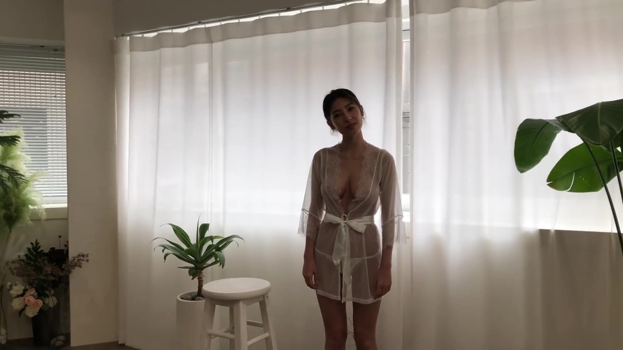 Jeon Jisu nude video