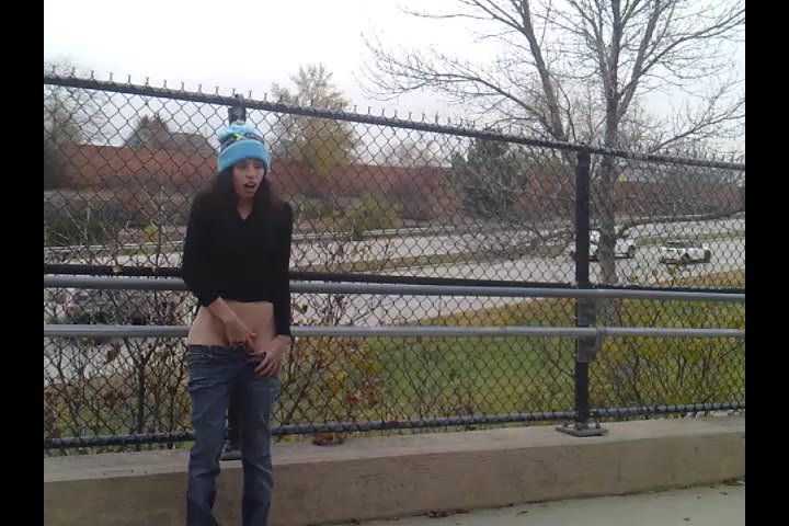 NicoleNiagara teen masturbates on public trail